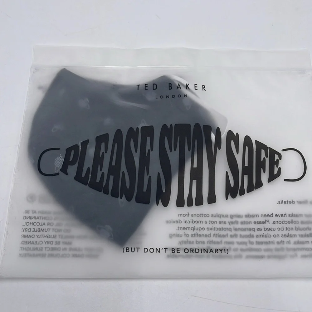 Black Face Mask with Planet Print TED BAKER LONDON Reversible Reusable NWT - Picture 13 of 14